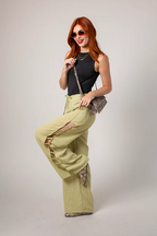 BH PANTALON FLUIDO RAYAS G-8516 VERDE.