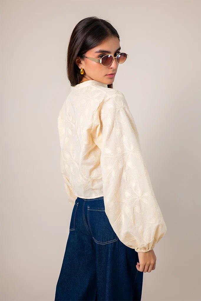 BLUSA BORDADA B-C 8553 - Kliquea