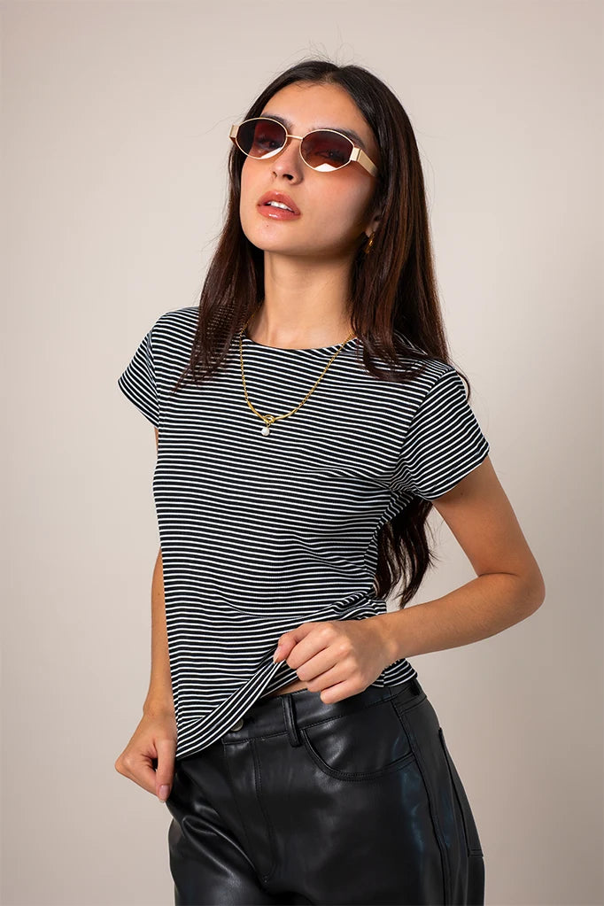 CAMISETA SLIM FIT RAYAS T-M 8495.