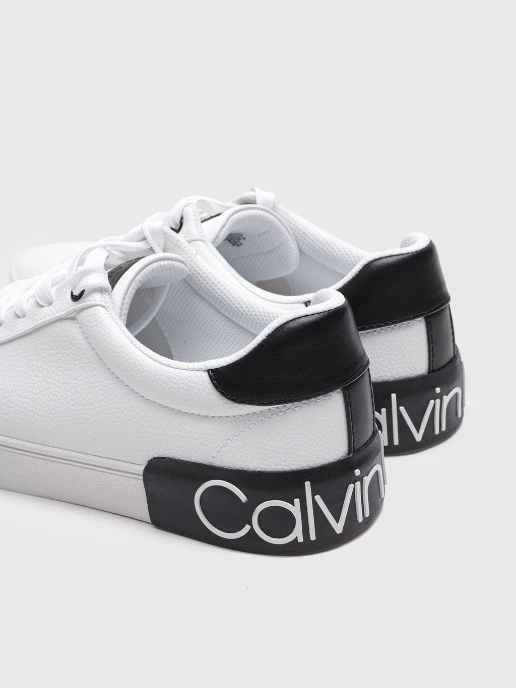 Tenis Calvin Klein Para Caballeros by Calvin Klein