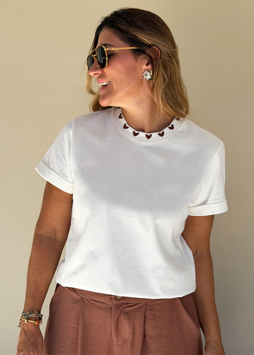 ivory cotton knit tee heart-embroidered ribbed neckline