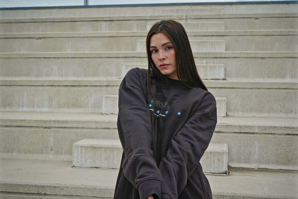 Off Court Crewneck Black Coffee