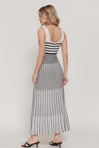 Vestido Active Basic sin Mangas Rayas para Damas
