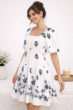 Vestido Available Mangas Cortas Estampado para Damas