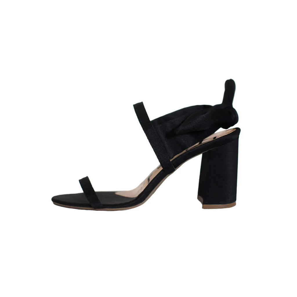 Zapatos Carlo Black Heels LC