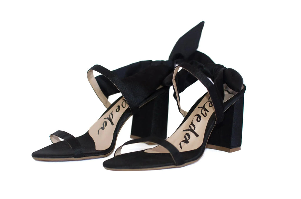 Zapatos Carlo Black Heels LC