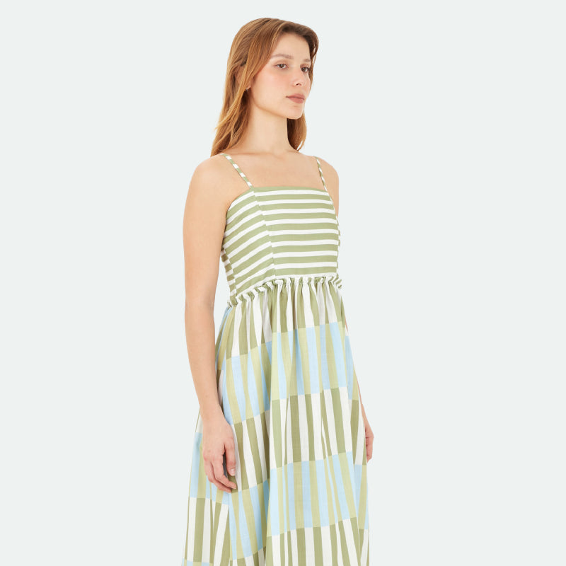 Dress, color/material verde, marca Mercedes Campuzano – vista 2