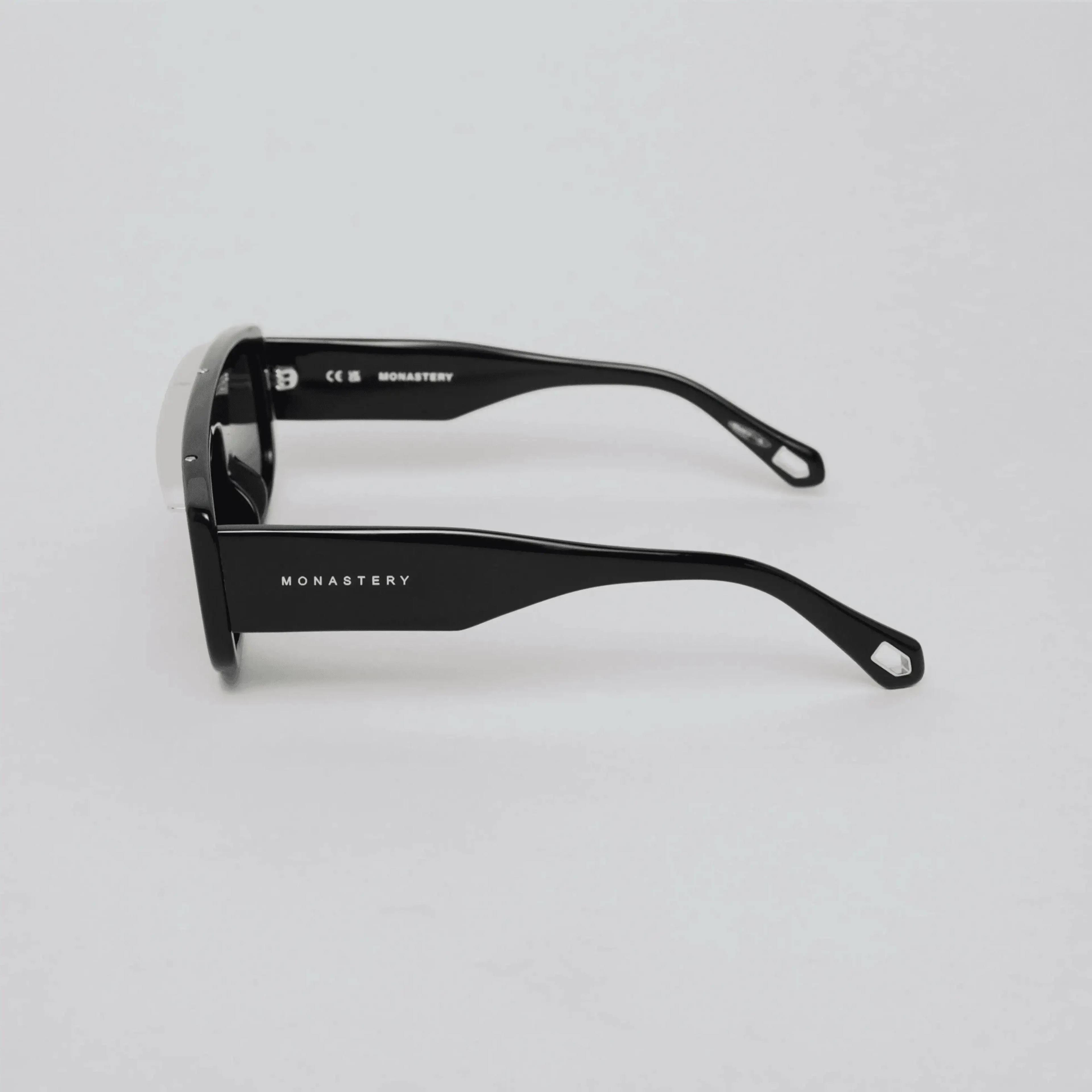 ELOI SUNGLASSES BLACK - Monastery