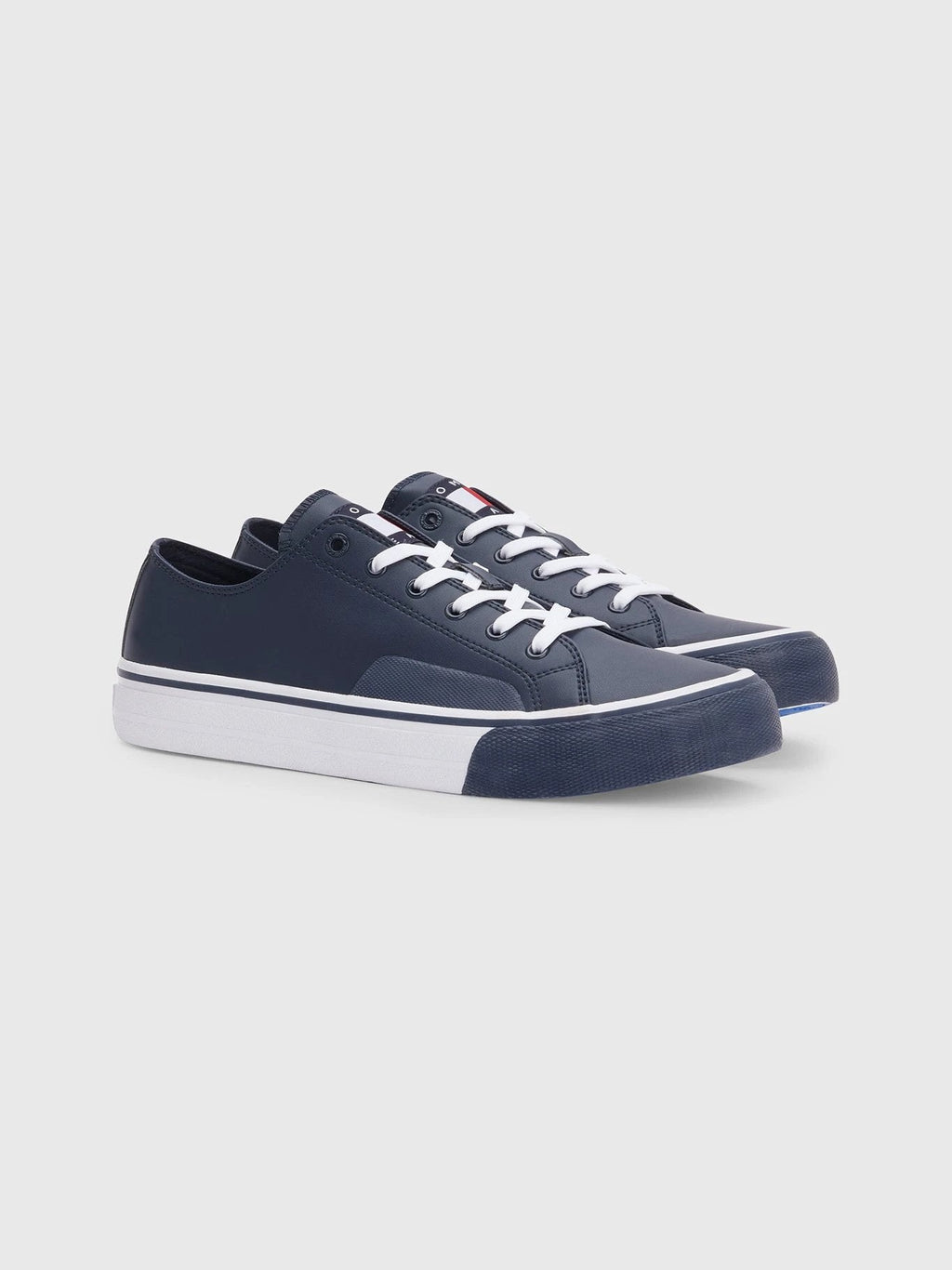 Tenis Tommy Hilfiger Para Caballeros by Tommy Hilfiger