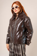 CHAQUETA EFECTO PIEL 8748.