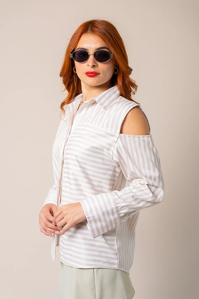 CAMISA HOMBROS DESCUBIERTOS 7803.