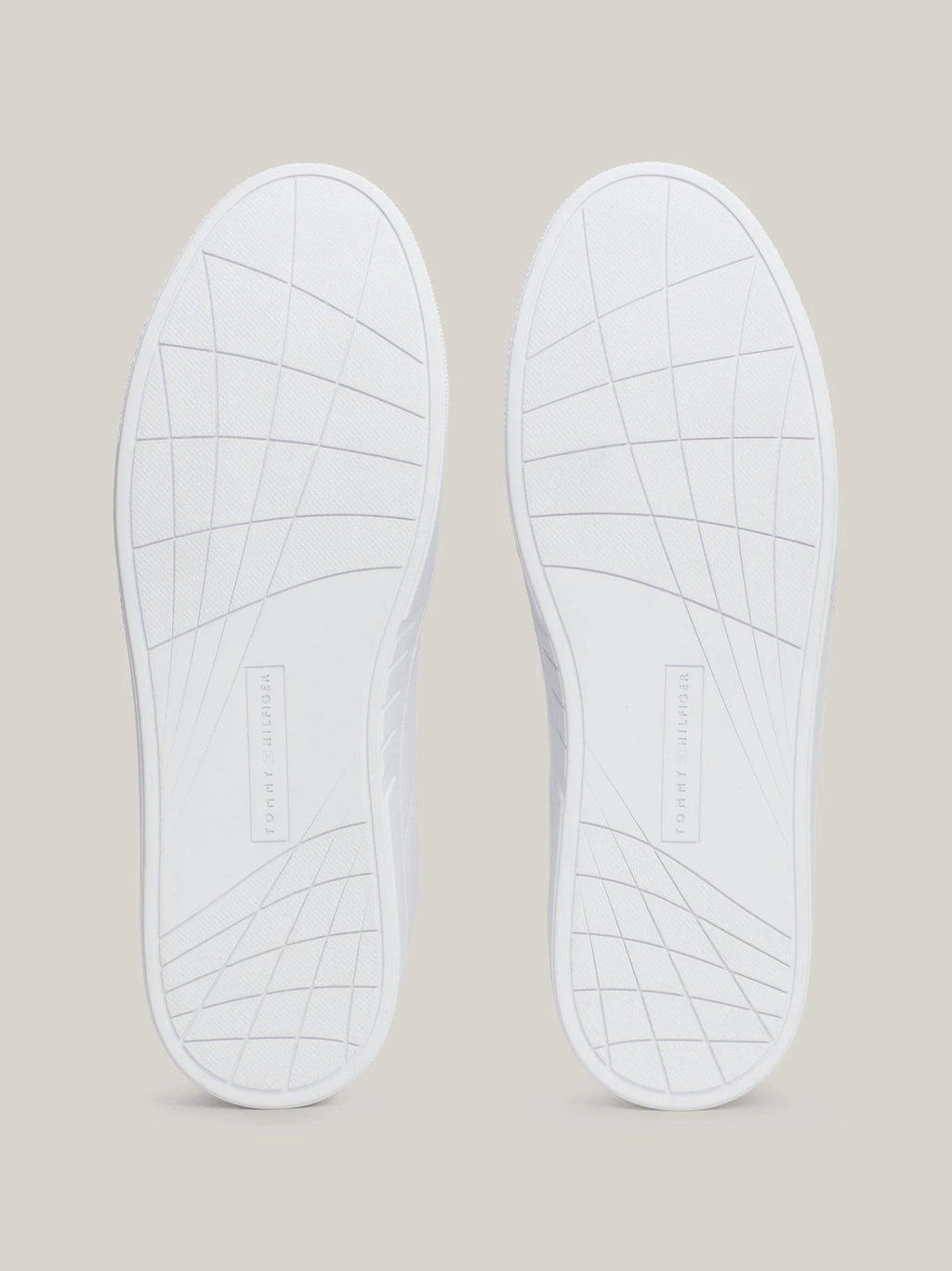 Tenis Tommy Hilfiger Para Caballeros by Tommy Hilfiger