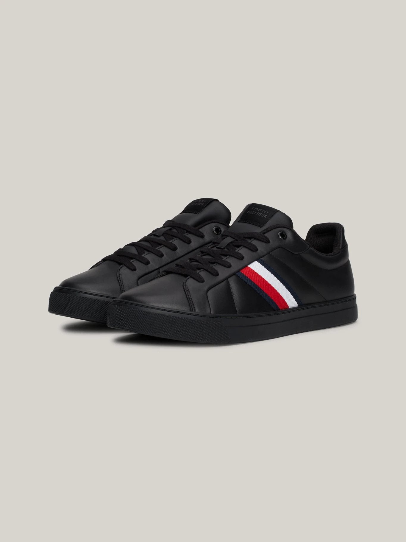 Tenis Tommy Hilfiger Para Caballeros by Tommy Hilfiger