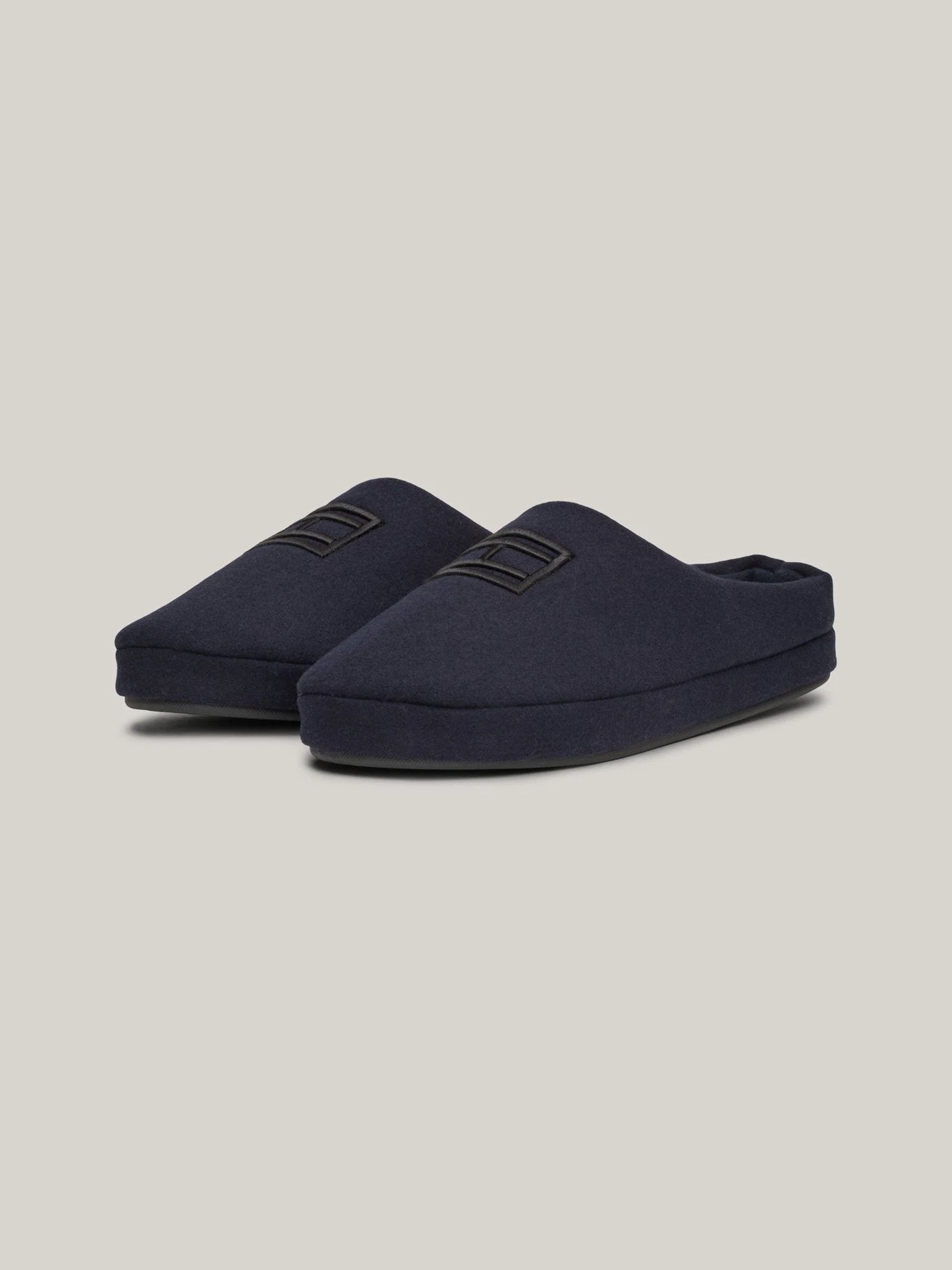 Pantuflas Tommy Hilfiger Para Caballeros by Tommy Hilfiger