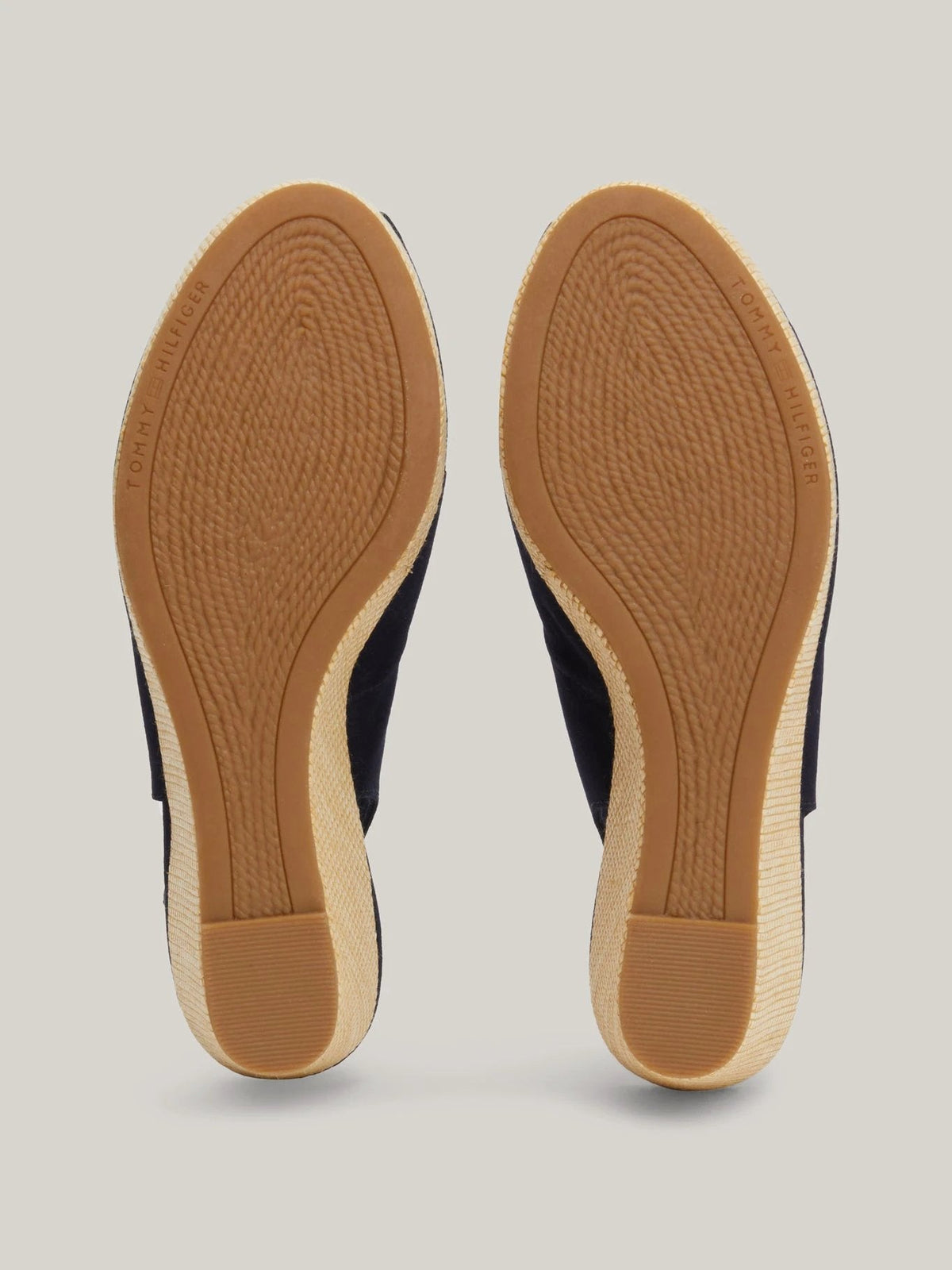 Sandalias Tommy Hilfiger P/ Damas by Tommy Hilfiger