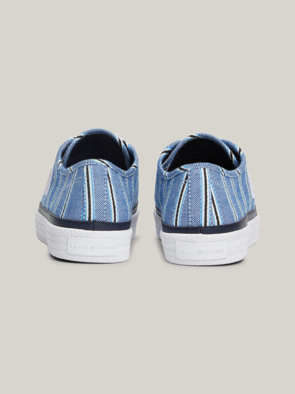 Tenis Tommy Hilfiger Para Damas by Tommy Hilfiger