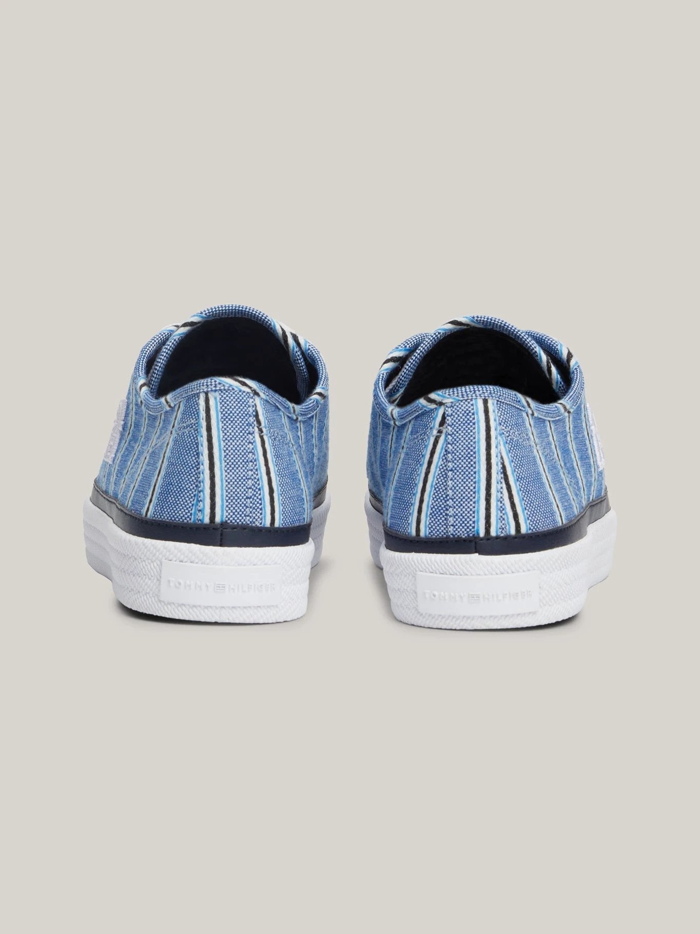 Tenis Tommy Hilfiger Para Damas by Tommy Hilfiger