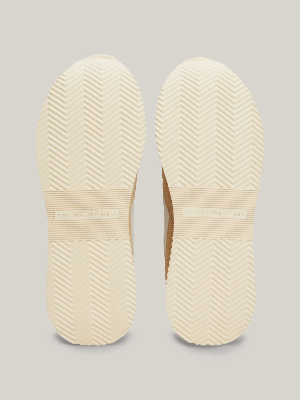 Tenis Tommy Hilfiger Para Damas by Tommy Hilfiger
