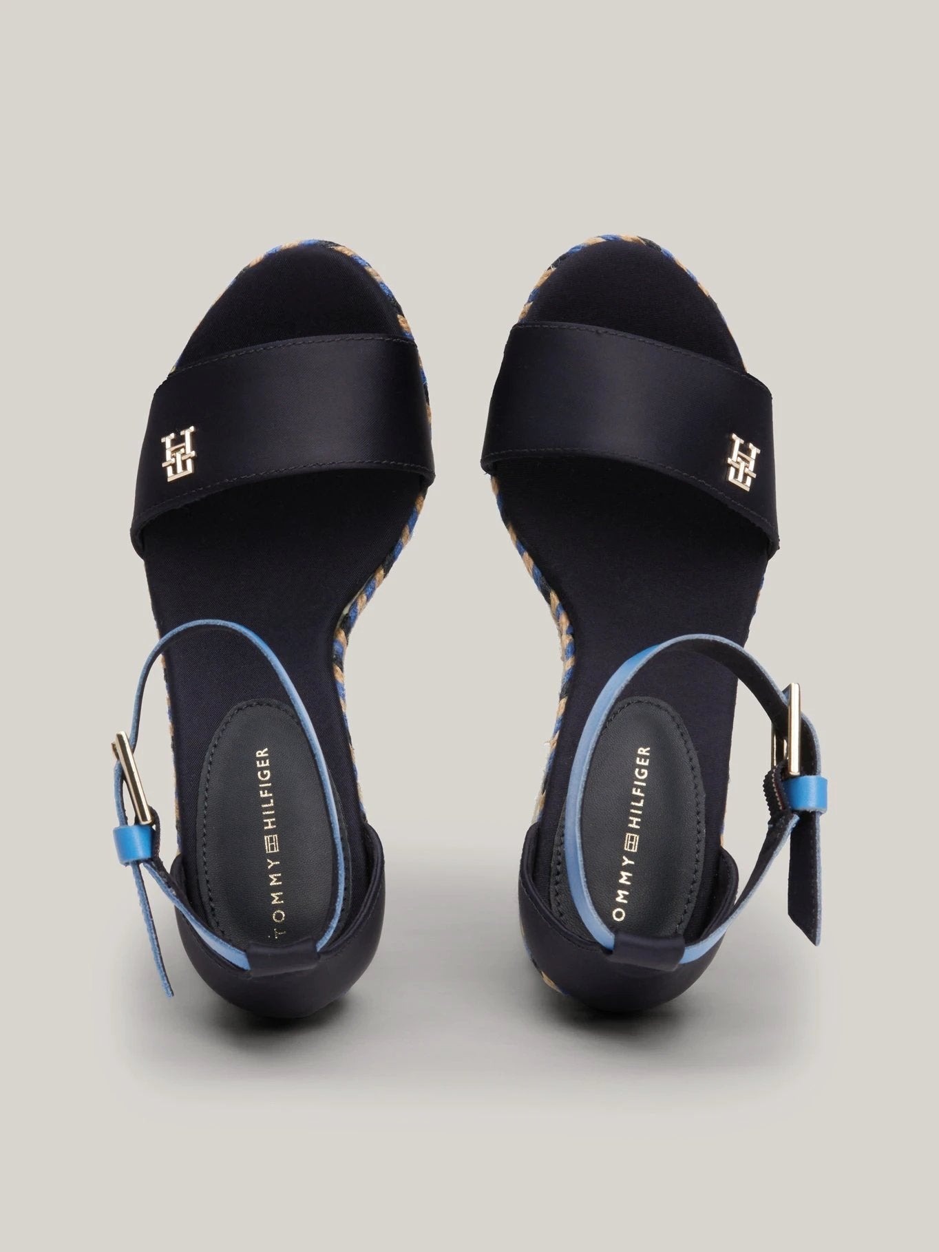 Sandalias Tommy Hilfiger P/ Damas by Tommy Hilfiger