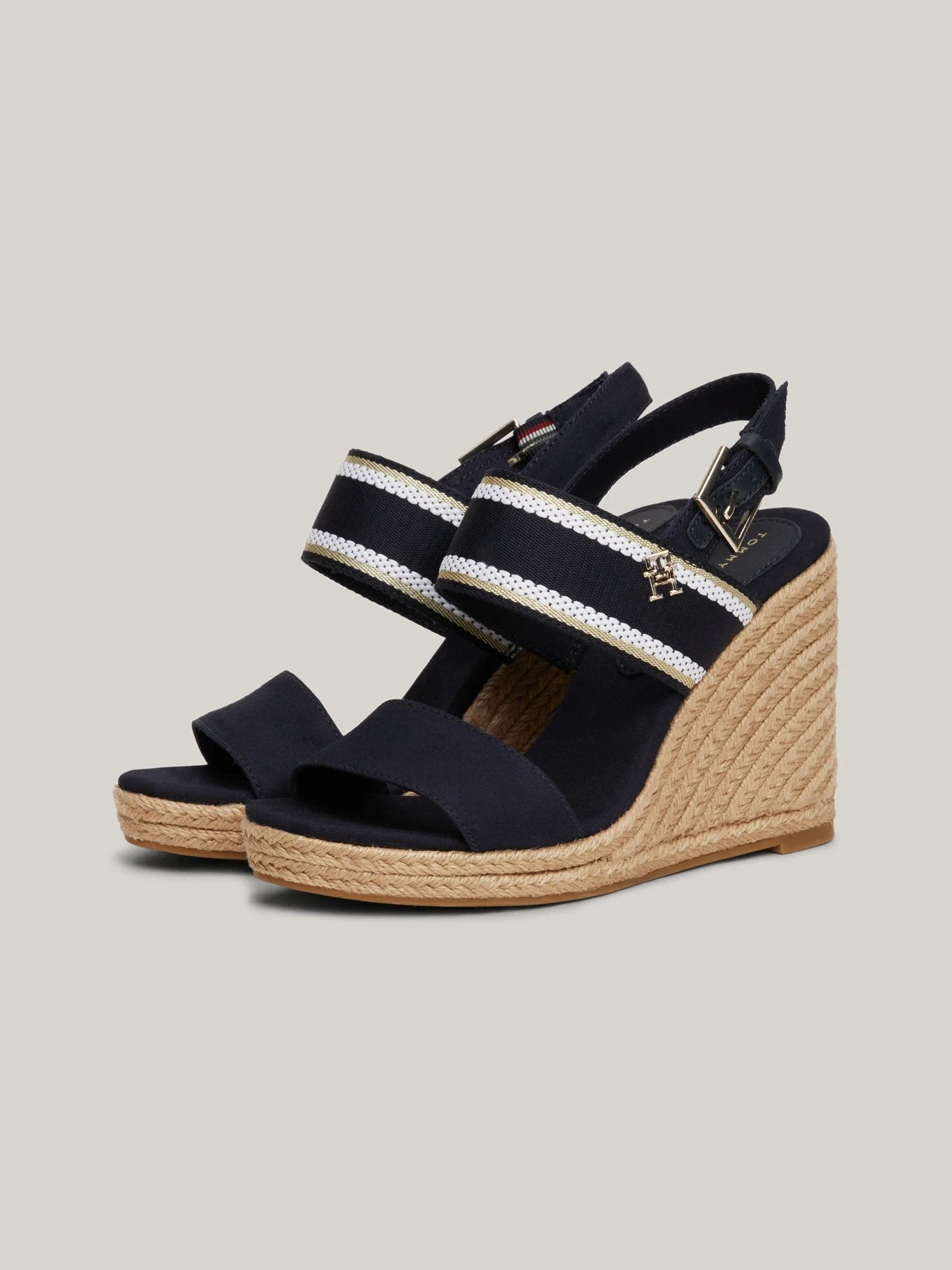 Sandalias Tommy Hilfiger P/ Damas by Tommy Hilfiger