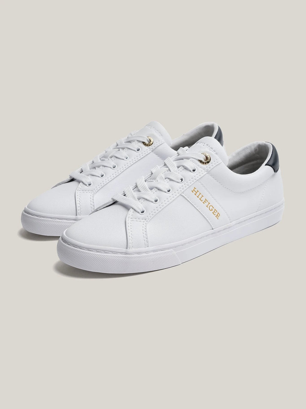 Tenis Tommy Hilfiger Para Damas by Tommy Hilfiger