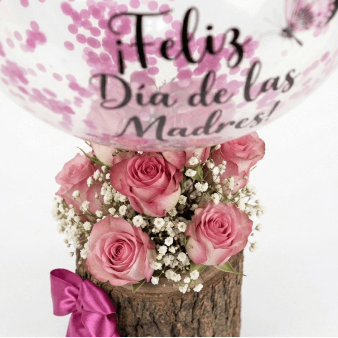 Arreglo de 12 rosas importadas y follaje - base de tronco con globo personalizado