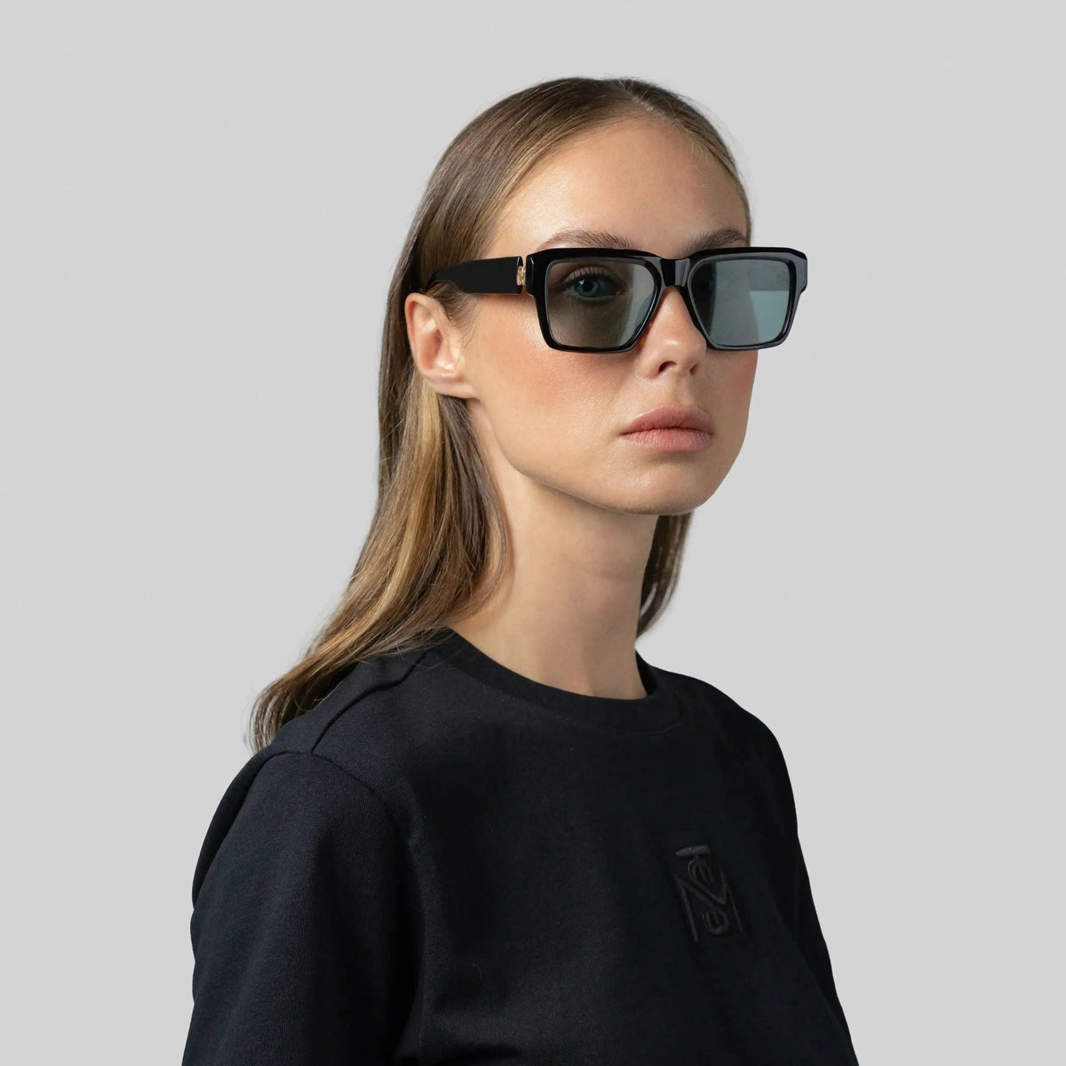 IREN SUNGLASSES SHINY SILVER GRADIENT GREY - Monastery