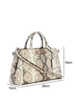 Cartera Guess Lefia Para Damas by Guess