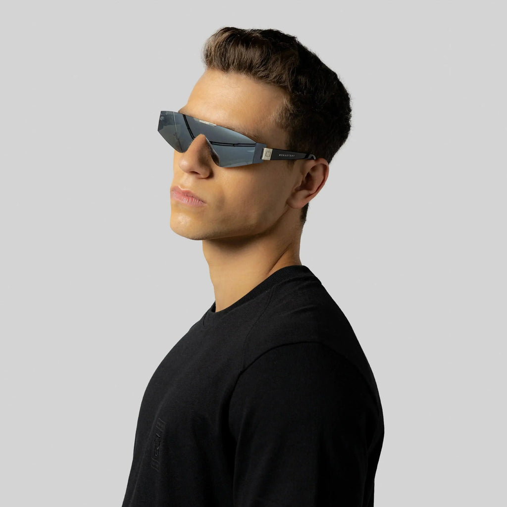 LAIN SUNGLASSES SHINY SILVER/BLACK - Monastery