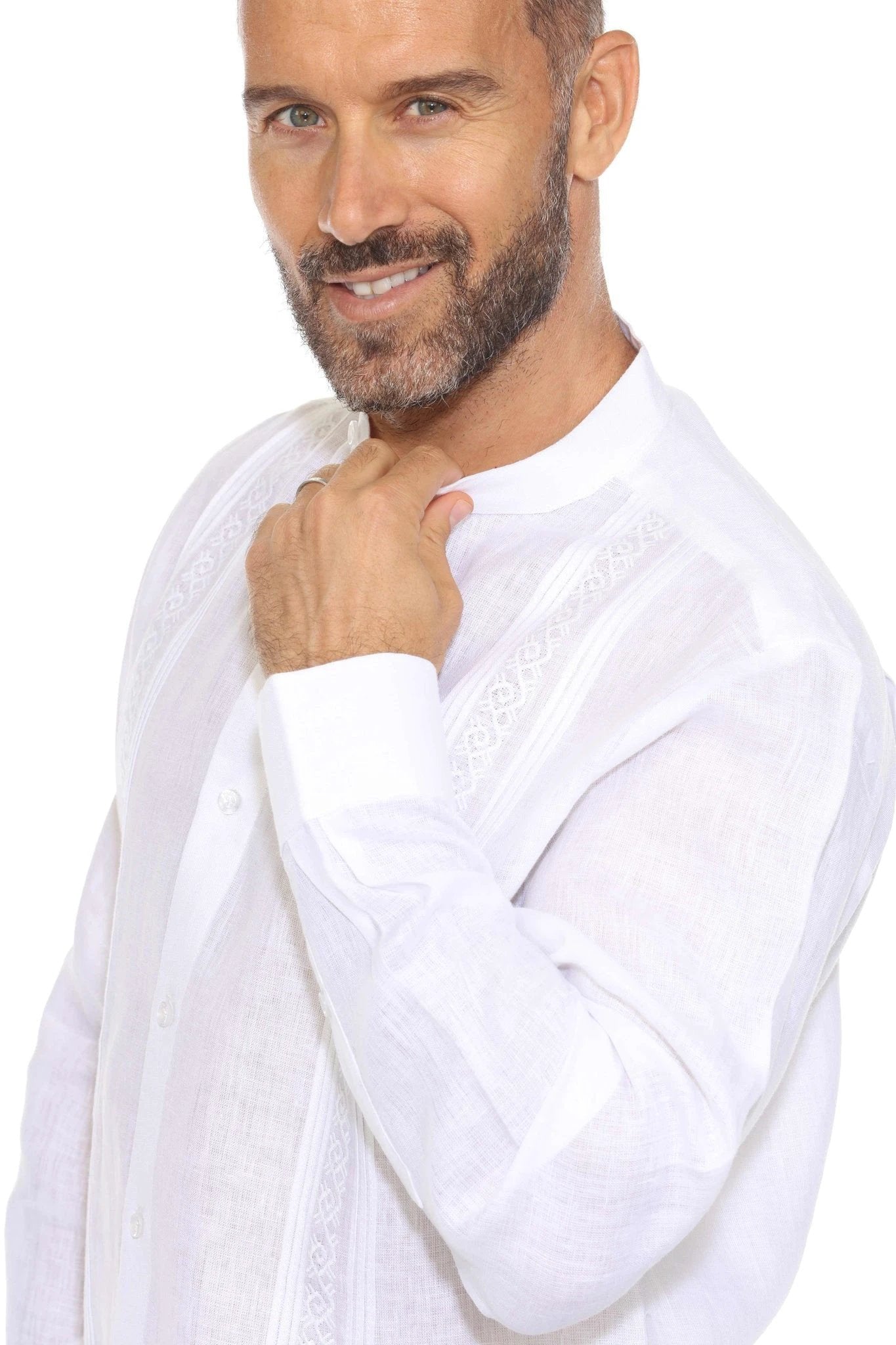 Camisa Mojito Collection Mangas Largas Lisa Cuello Chino Bordados Para Caballeros by Mojito
