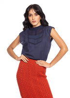Blusa Essencia Mangas Cortas Lisa Encaje para Damas