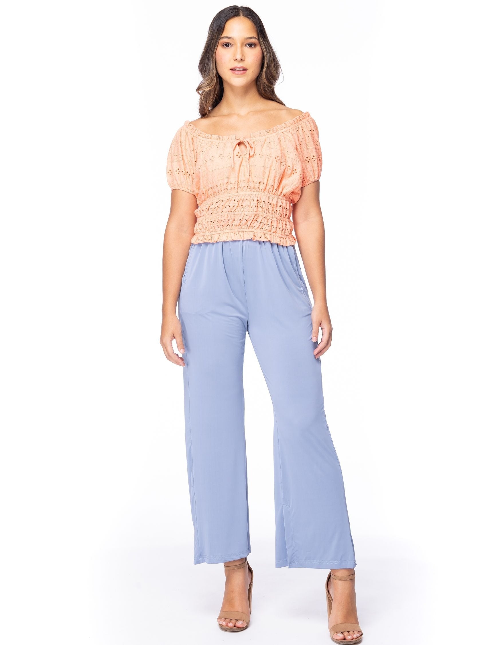 Blusa Essencia Mangas Cortas Lisa Encaje para Damas
