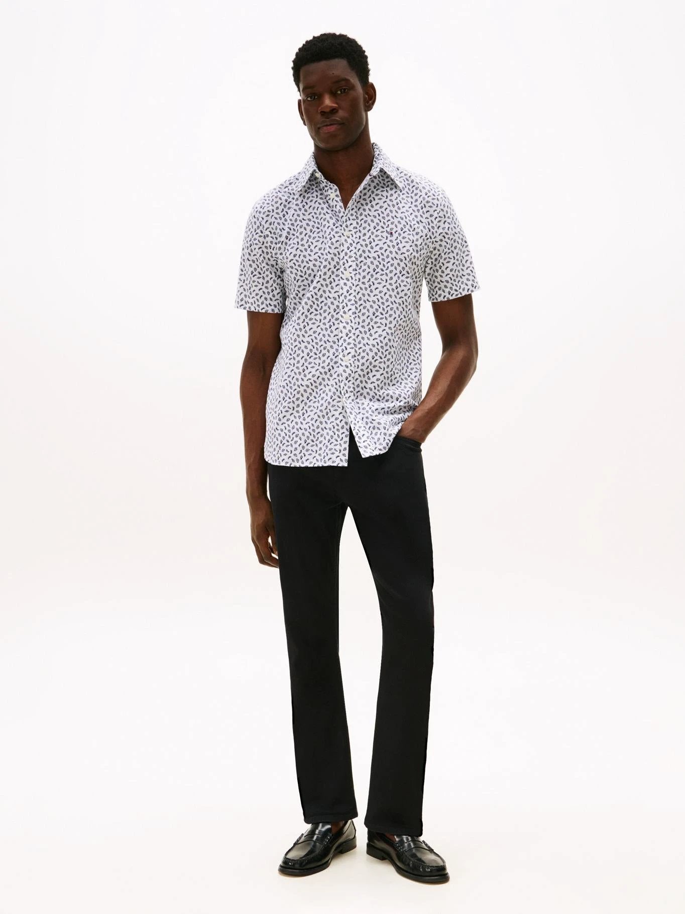 Camisa Tommy Hilfiger Mangas Cortas Estampada Para Caballeros by Tommy Hilfiger