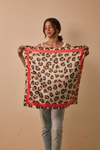 SALE - Pañoleta 70x70 cm - Animal Print