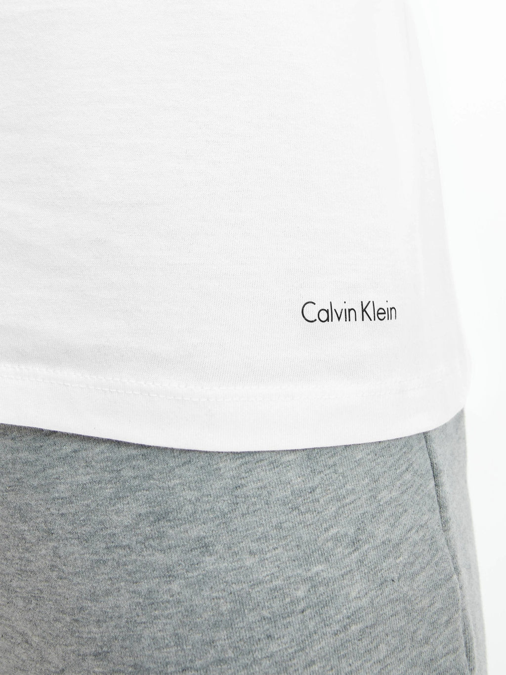 ropa-interior-para-caballeros-camiseta-calvin-klei