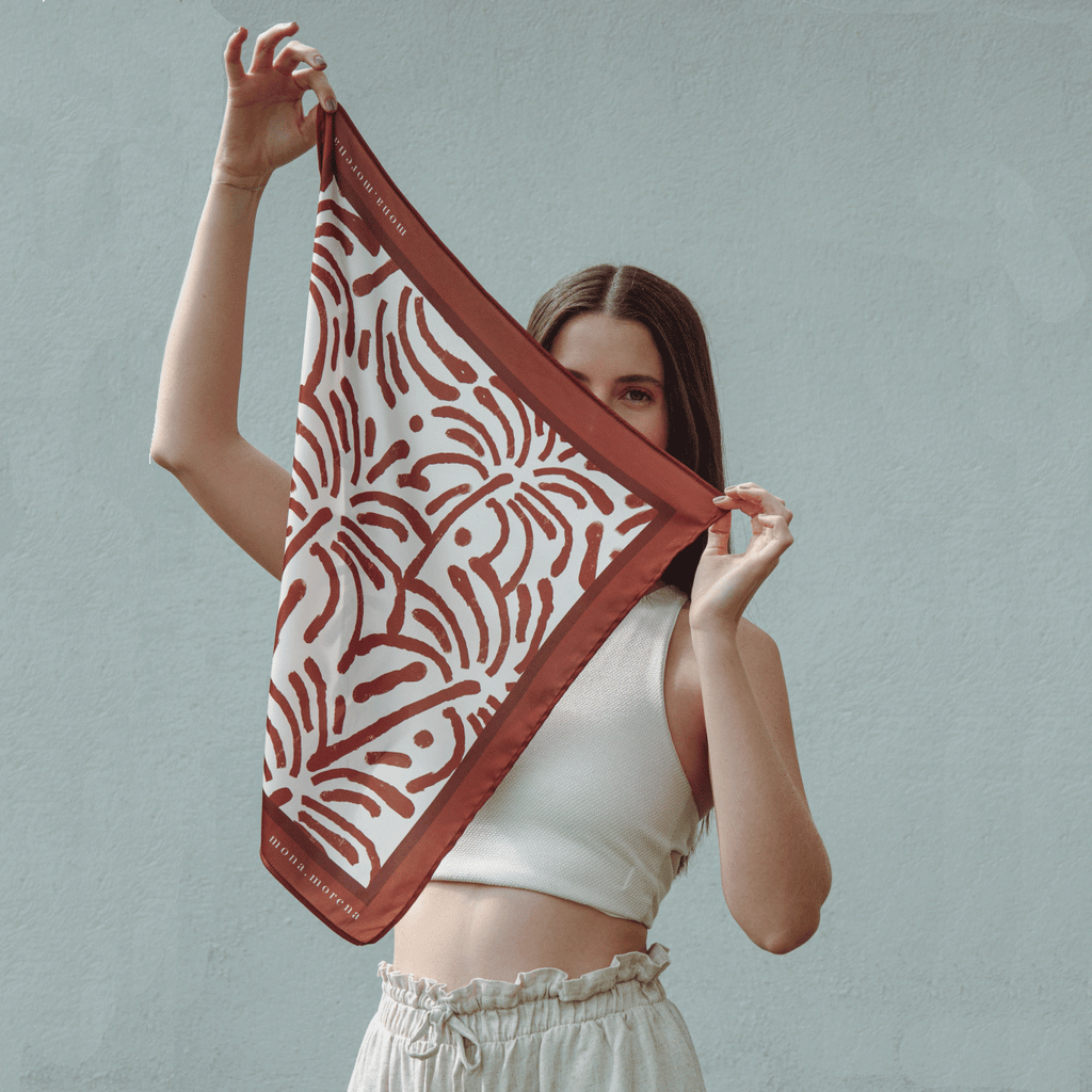 Pañoleta 70x70 Palmas Light