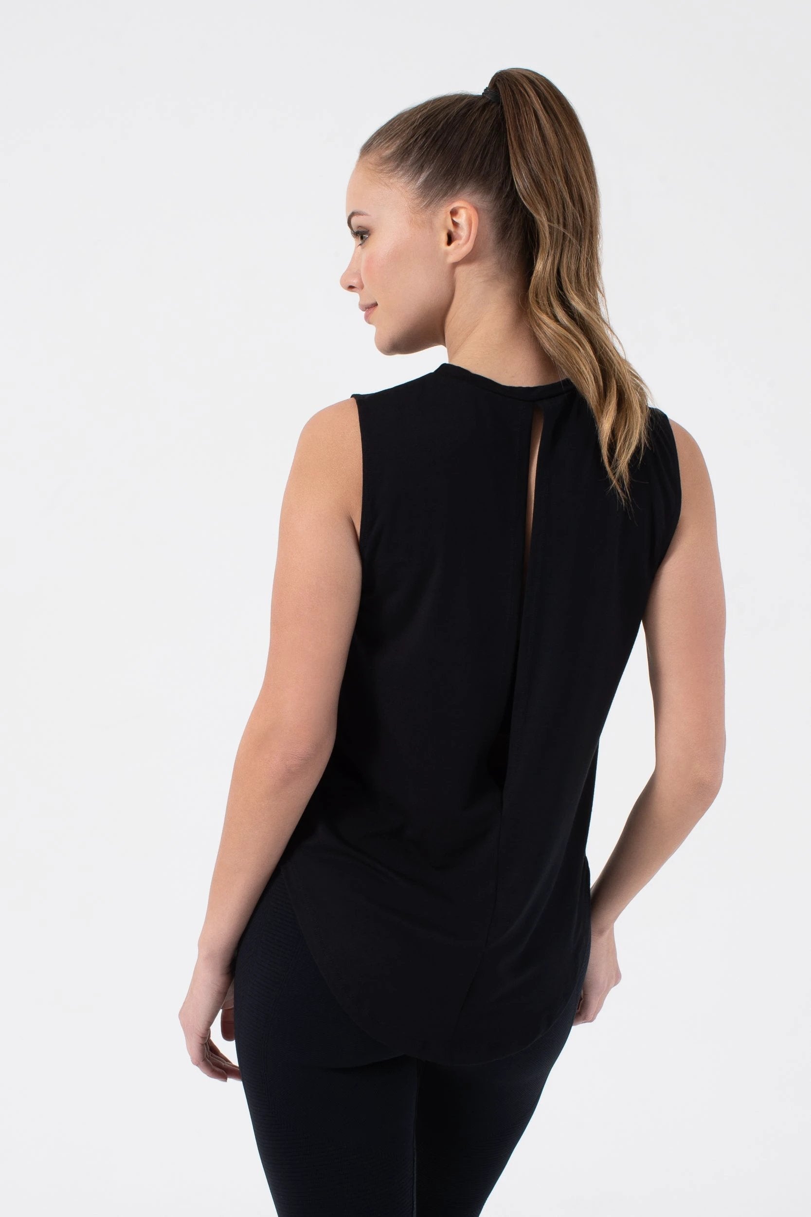 Top Nux Active Liso Deportivo Para Damas by Nux Active