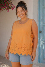 Blusa Available Bordado sin Mangas para Damas