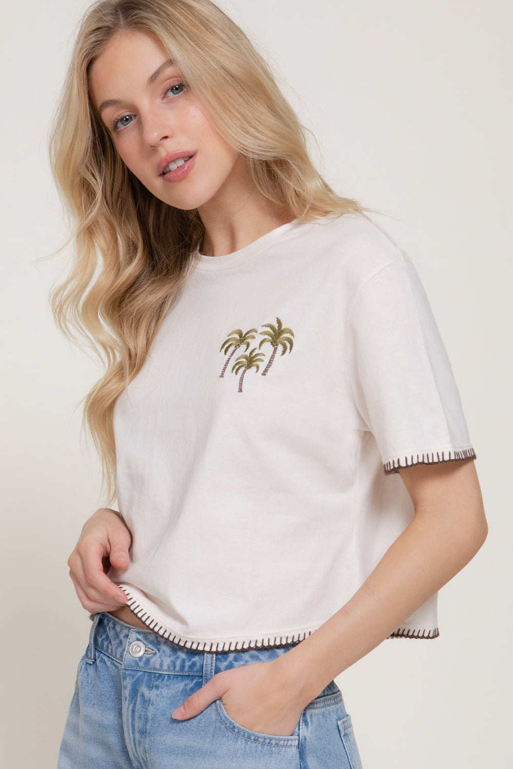 Blusa Active Basic Mangas Cortas Palmas para Damas