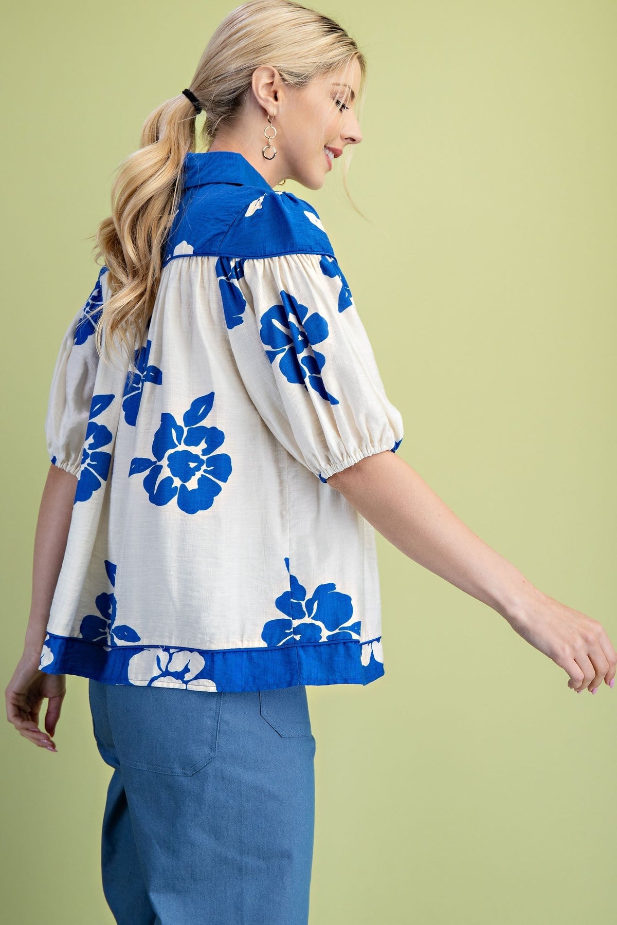 Blusa Gigio Mangas Cortas Floral para Damas – vista 3