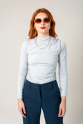 TOP CUELLO ALTO DRAPEADO T-C 7668 - Kliquea