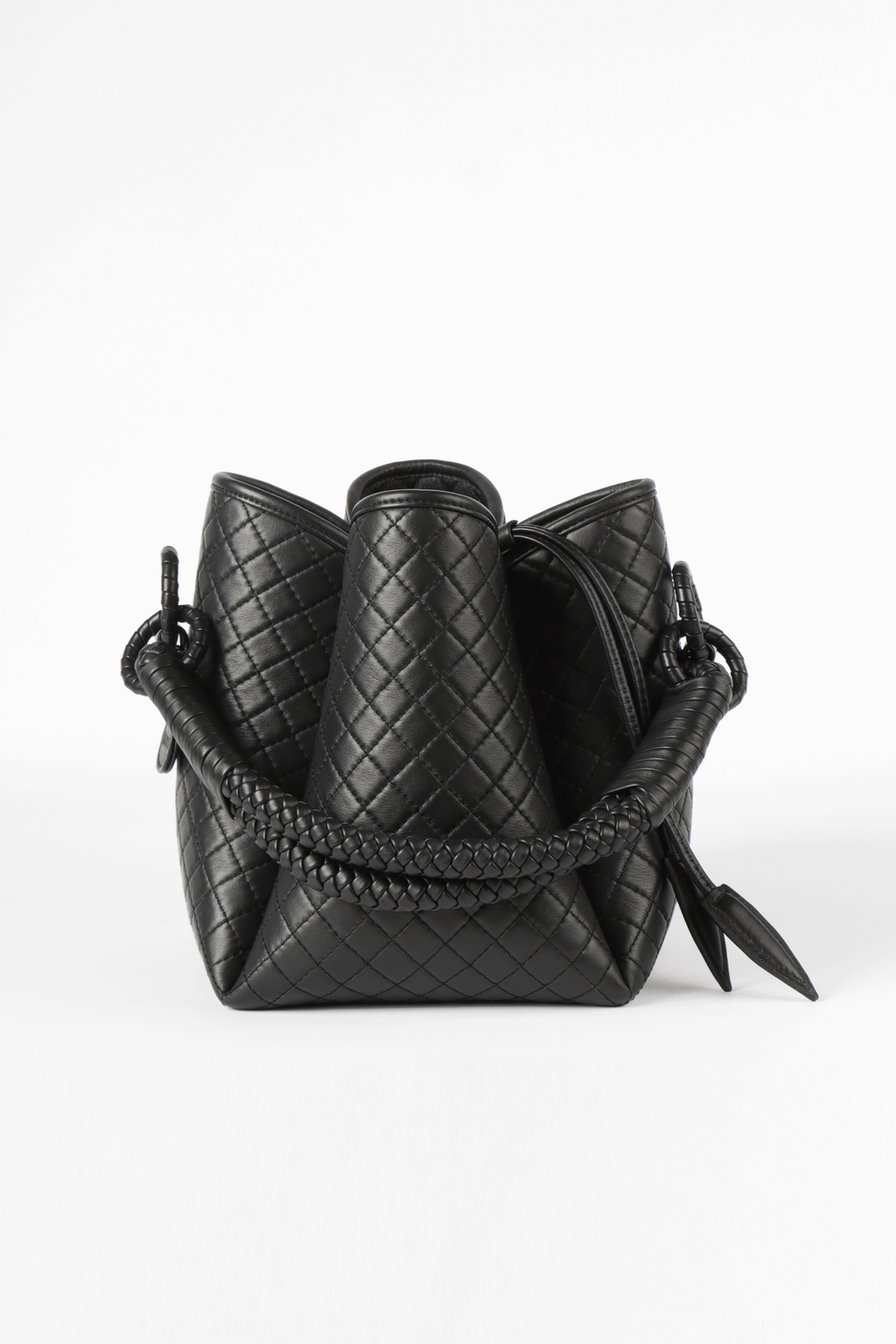 Tulip Bucket Bag, Black