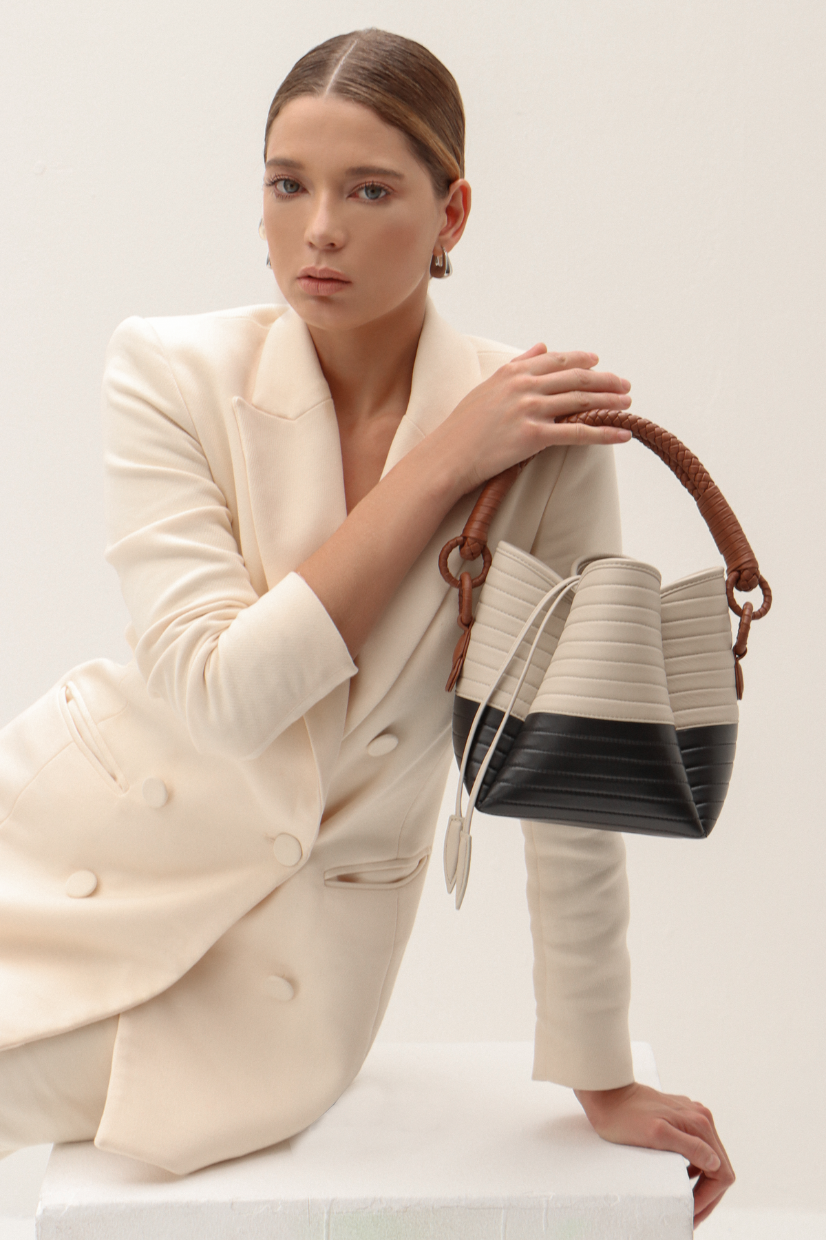 Tulip Oxford Bag, Tiramisu