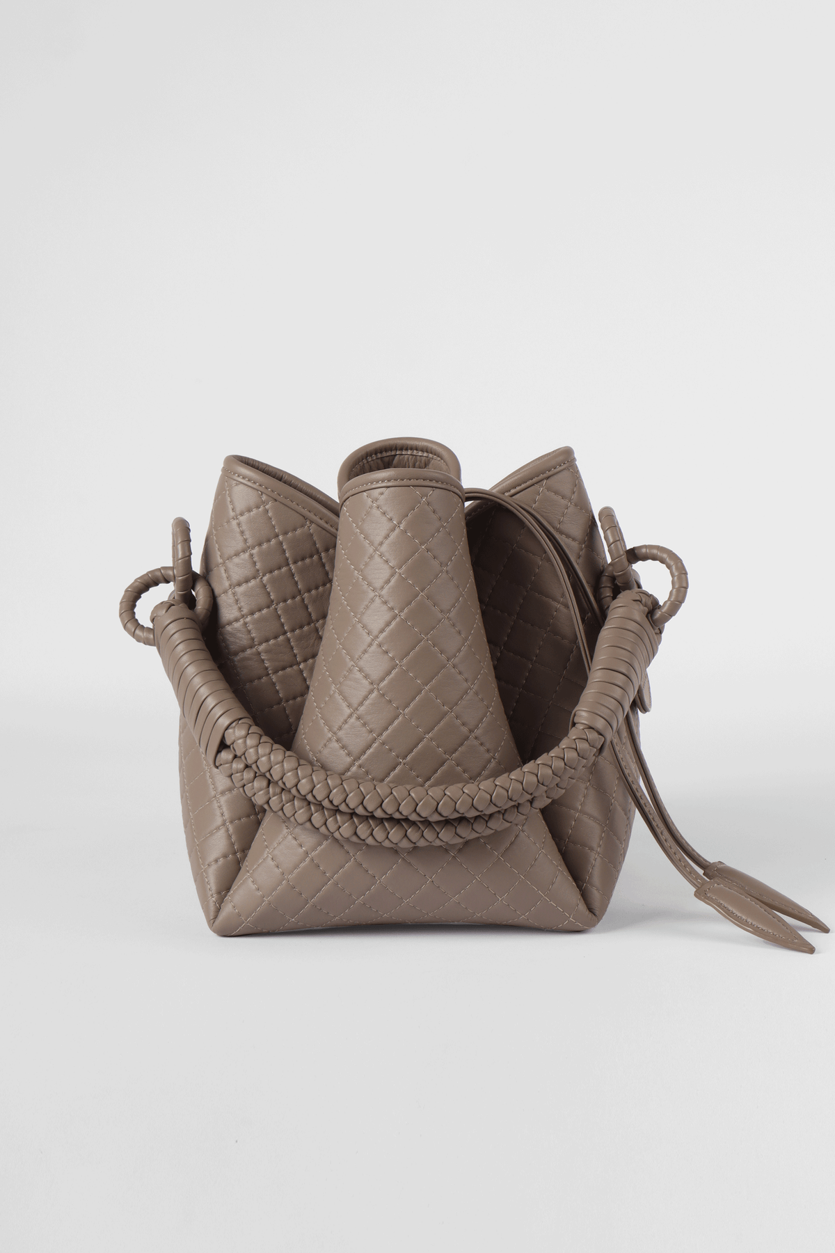 Tulip Bucket Bag, Taupe