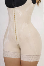 V-ASTERIA-C · Faja corta Gold Premium Asteria - detalle frontal color piel