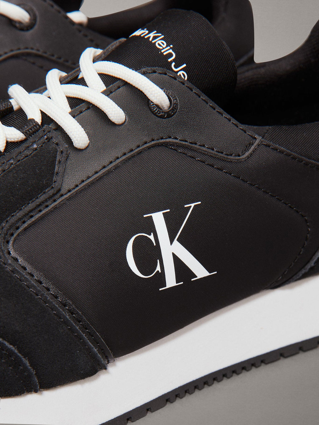 Tenis Calvin Klein Para Caballeros by Calvin Klein
