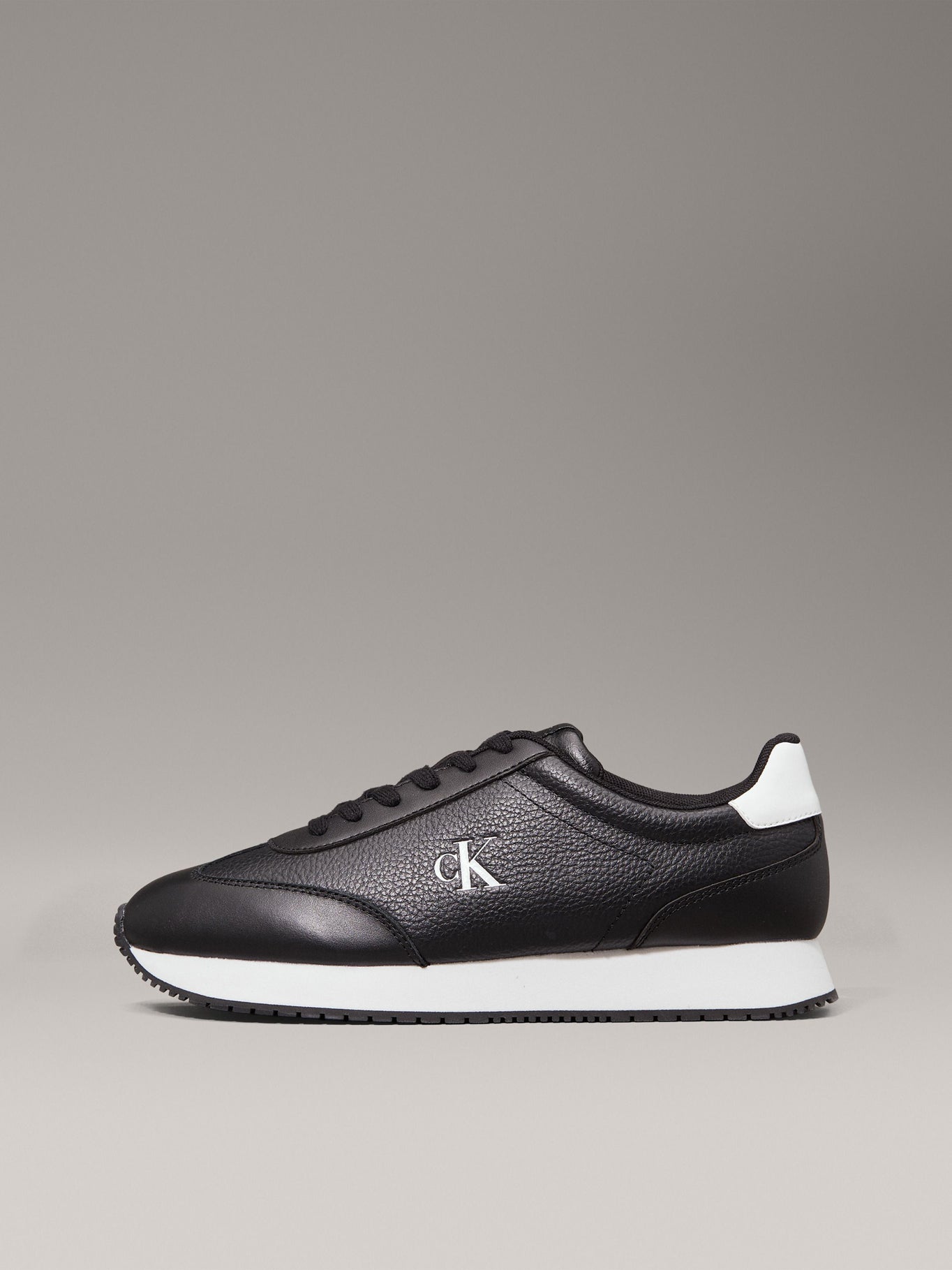 Tenis Calvin Klein Para Caballeros by Calvin Klein