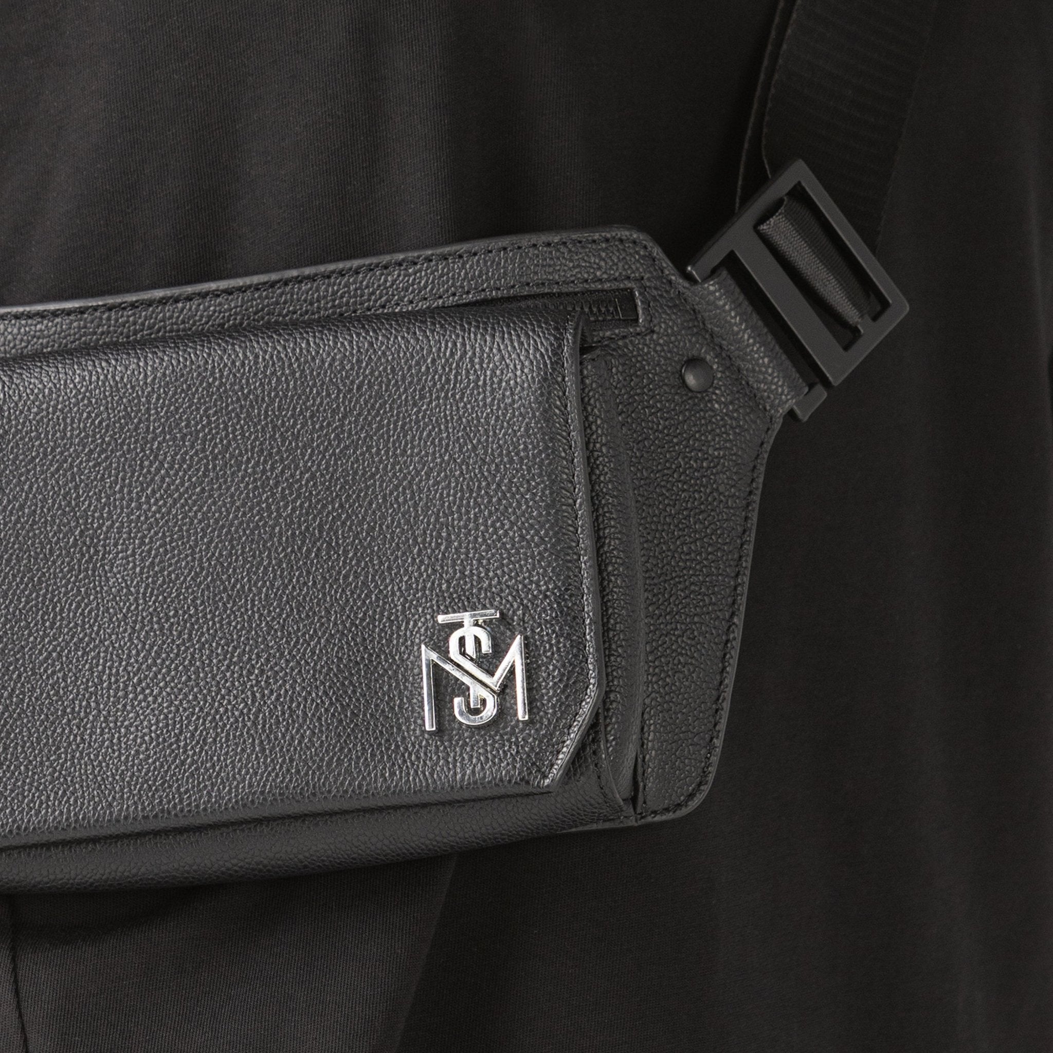 ADVENT FANNY PACK UNISEX BLACK - Monastery | Tienda Oficial Colombia