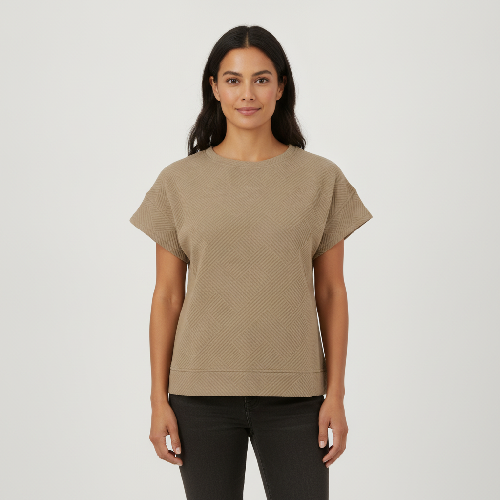 Blusa Posh Mangas Cortas Lisa para Damas con modelo (AI)