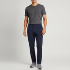 Pantalones 1492 Deportivos para Caballeros con modelo (AI)